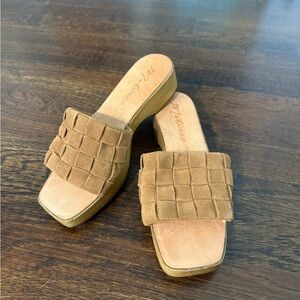 Matisse Brown Woven Mules